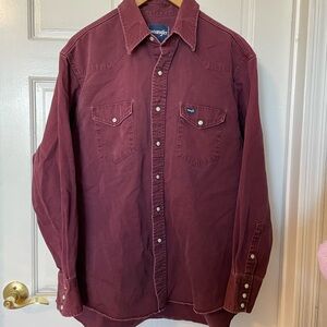 Wrangler Men's Burgundy Shirt